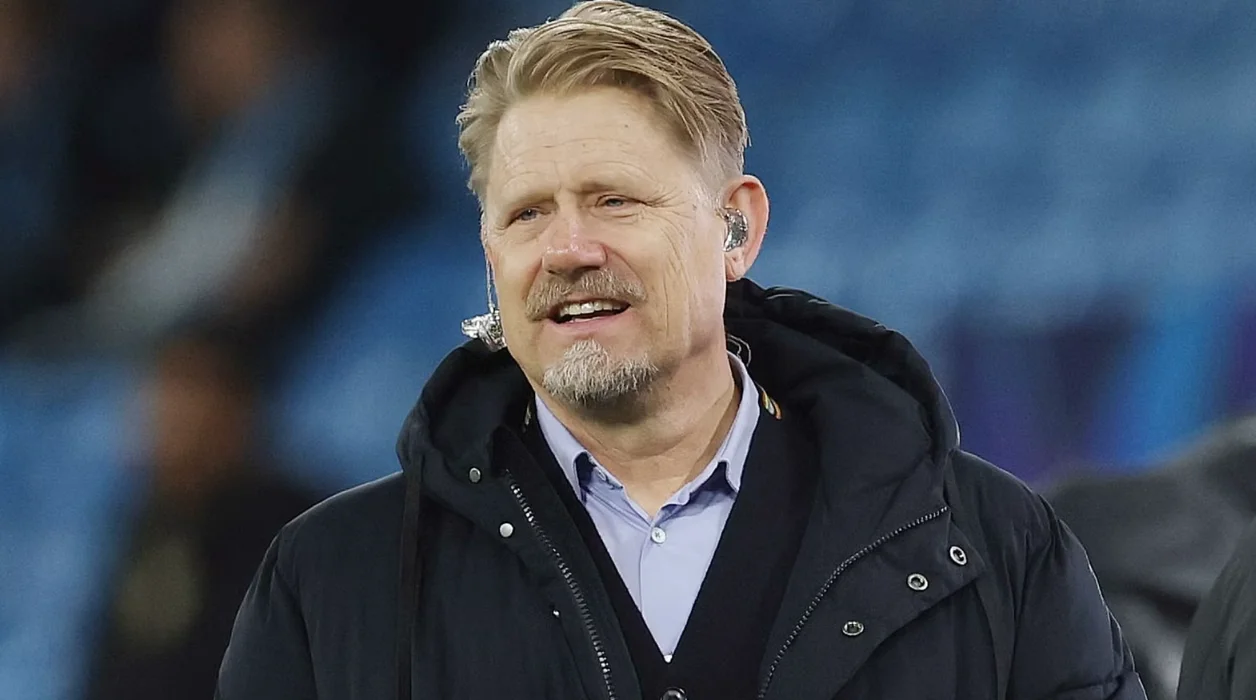 Gol West Ham dibatalkan setelah cek VAR 5 menit… Schmeichel: “Itu bukan pelanggaran!”
